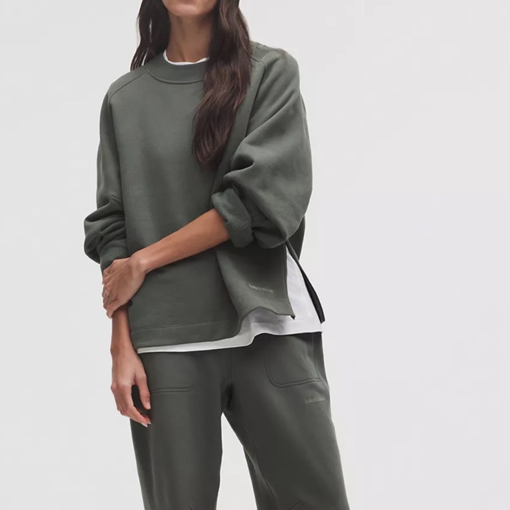 lululemon athletica Palm Deco Oversized Crewneck Sweatshirt